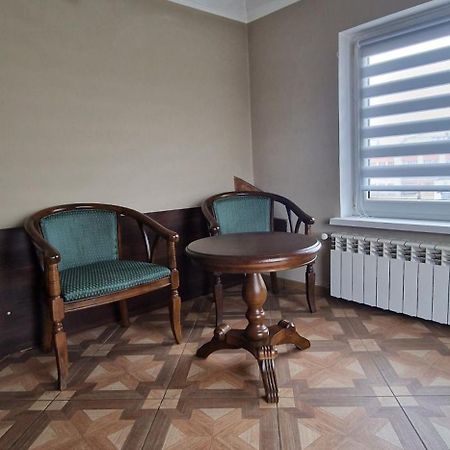 Chernivtsi Apartments Exterior foto