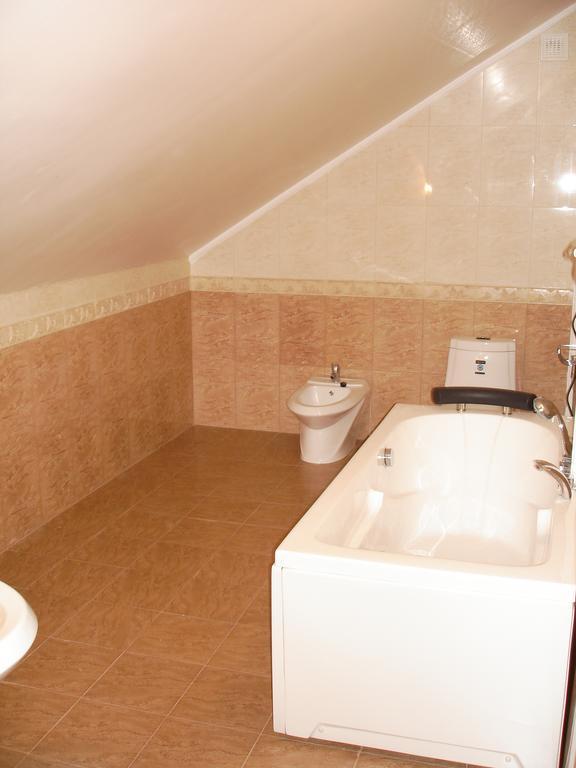 Chernivtsi Apartments Cameră foto